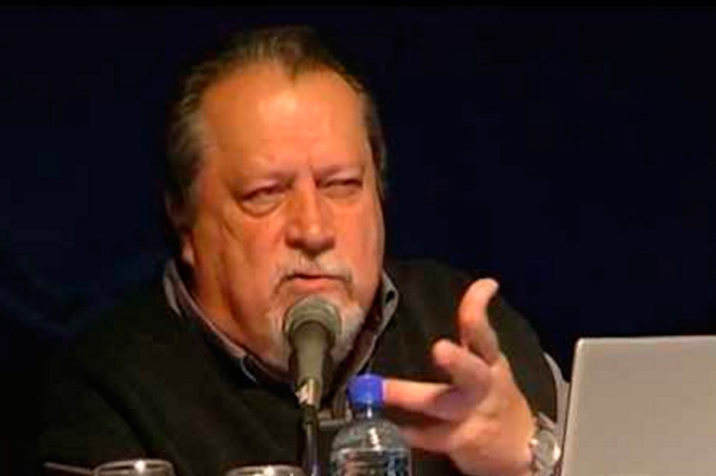 Aclaraciones innecesarias para dirigentes&nbsp;docentes