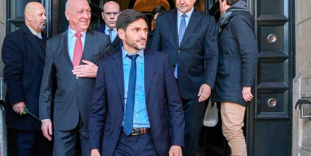 El vertiginoso camino de Pullaro y los costos de enfrentar las reformas